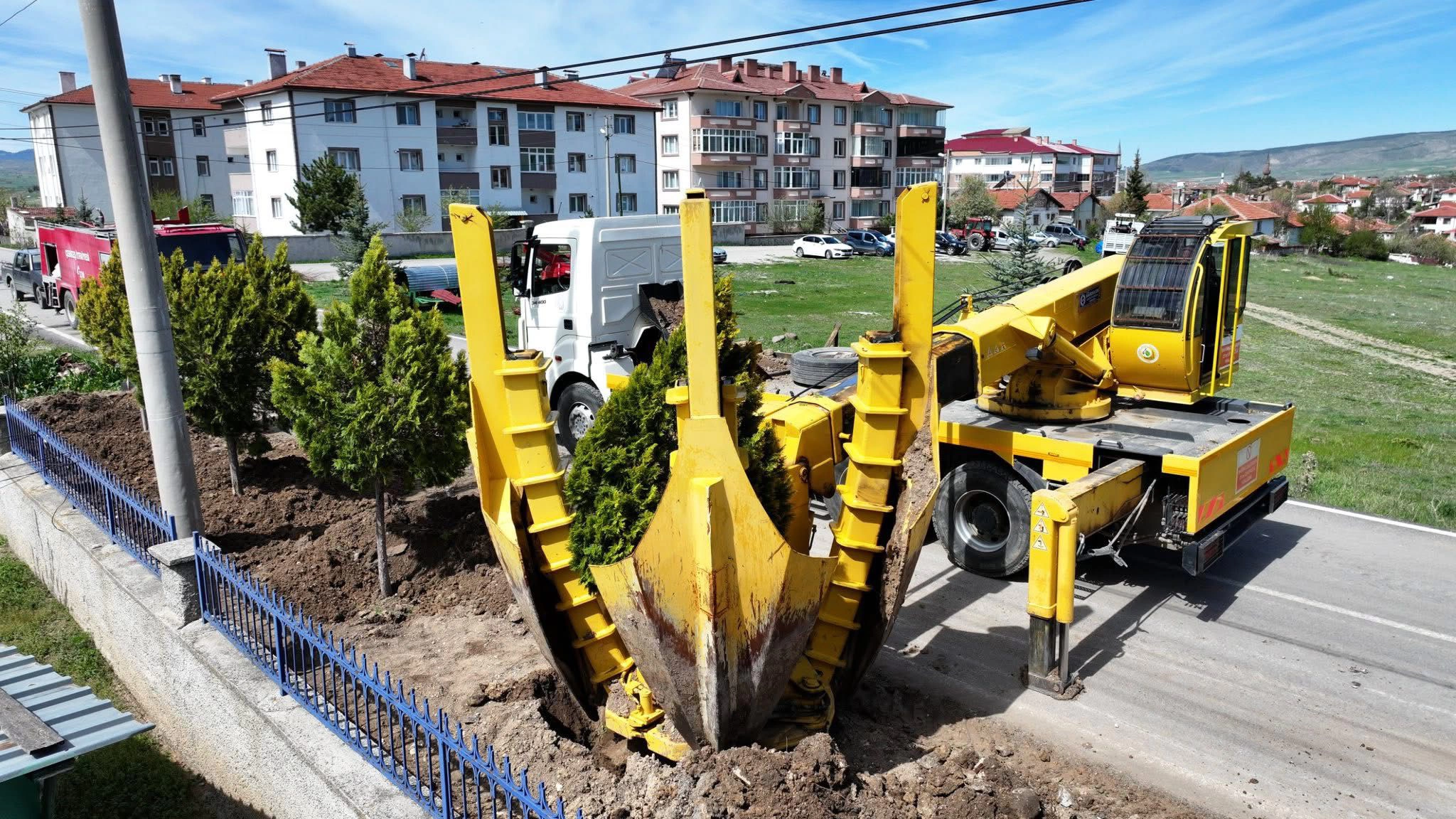 ÇERKEŞ'TE 265 BİN FİDAN TOPRAKLA BULUŞTURULDU