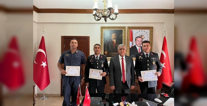 BAŞARILI JANDARMA ÖDÜLLENDİRİLDİ
