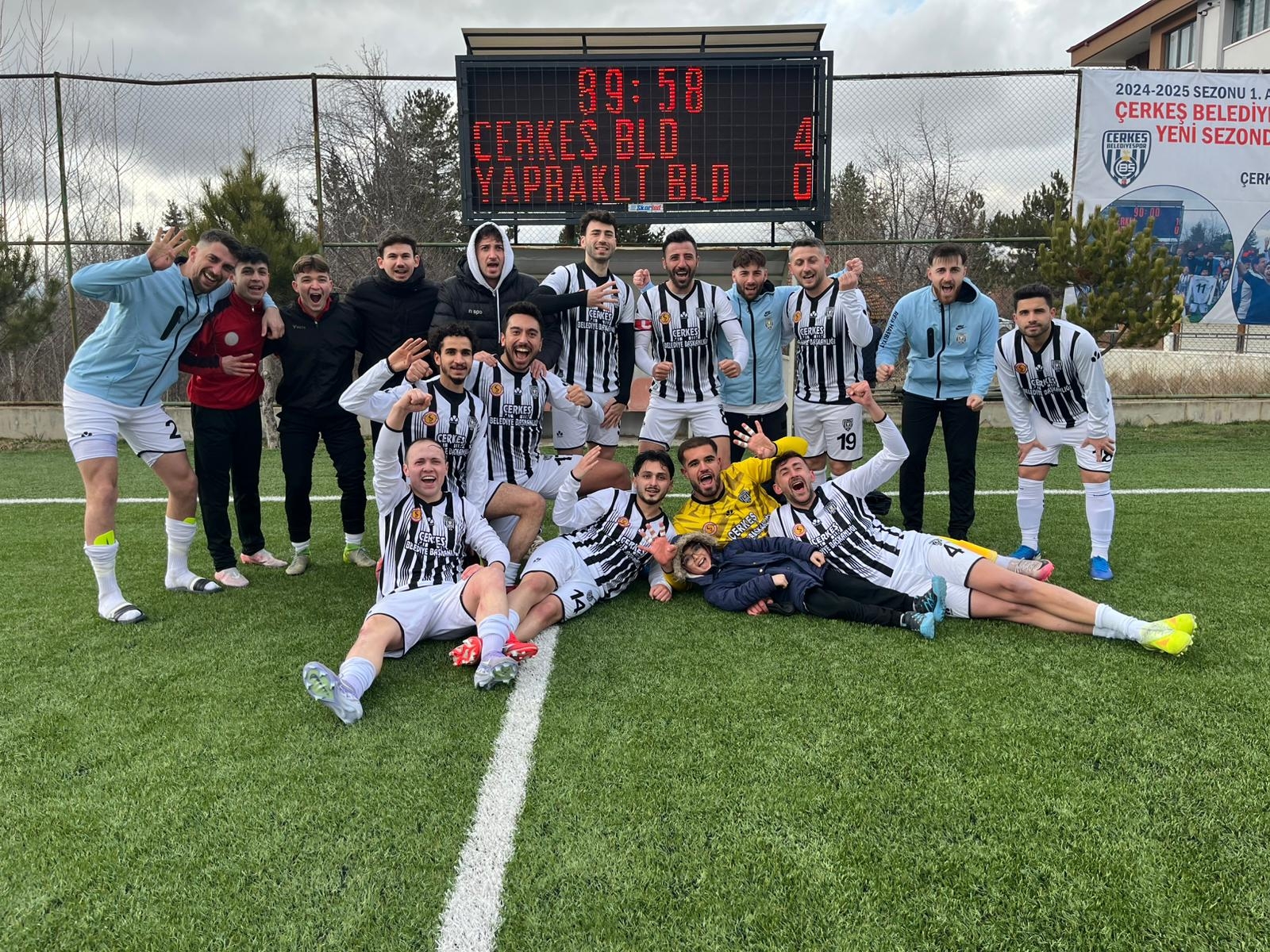 Çerkeş Belediyespor Sahasında Şov Yaptı: 4-0!