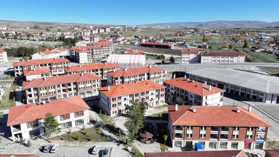 ÇERKEŞ'TE YENİ İŞ YERLERİ 6 YILLIĞINA KİRAYA VERİLECEK